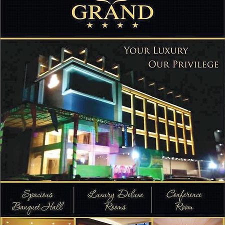 Dng The Grand Hotel Κανπούρ Εξωτερικό φωτογραφία